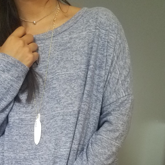 KNOTTED CUTOUT MARLED CUTOUT TOP - Picture 5 of 6